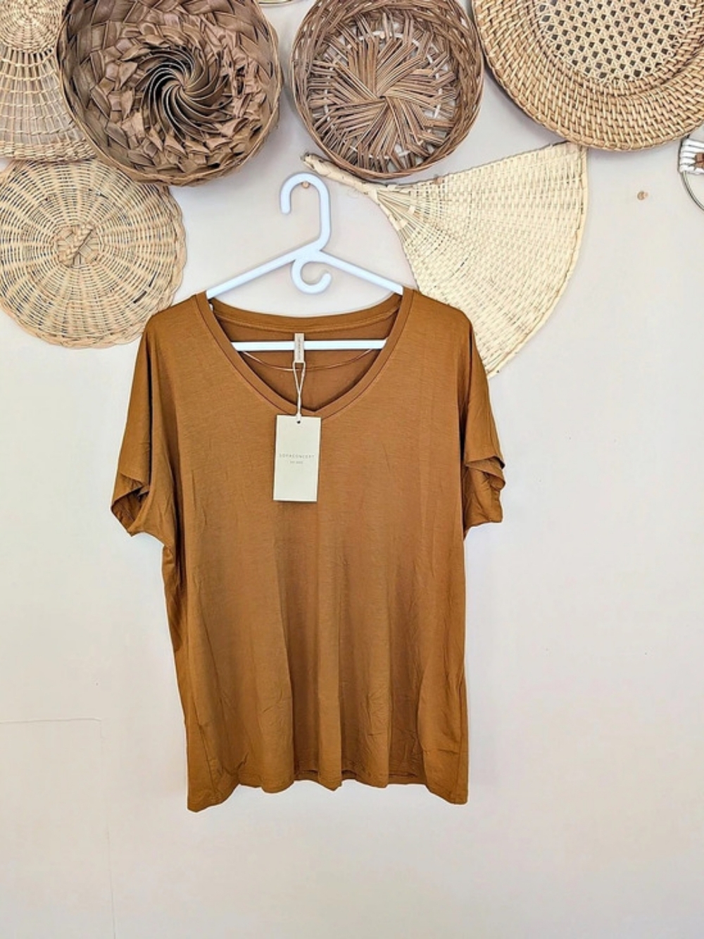 NWT Soyaconcept Short Sleeve V-Neck T-Shirt Mustard Ocher Gold XL